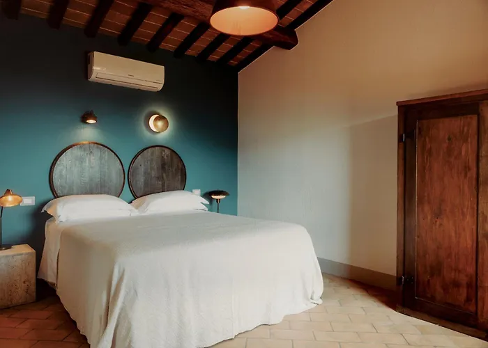 Tuscan Relais Il Serraglio Montepulciano